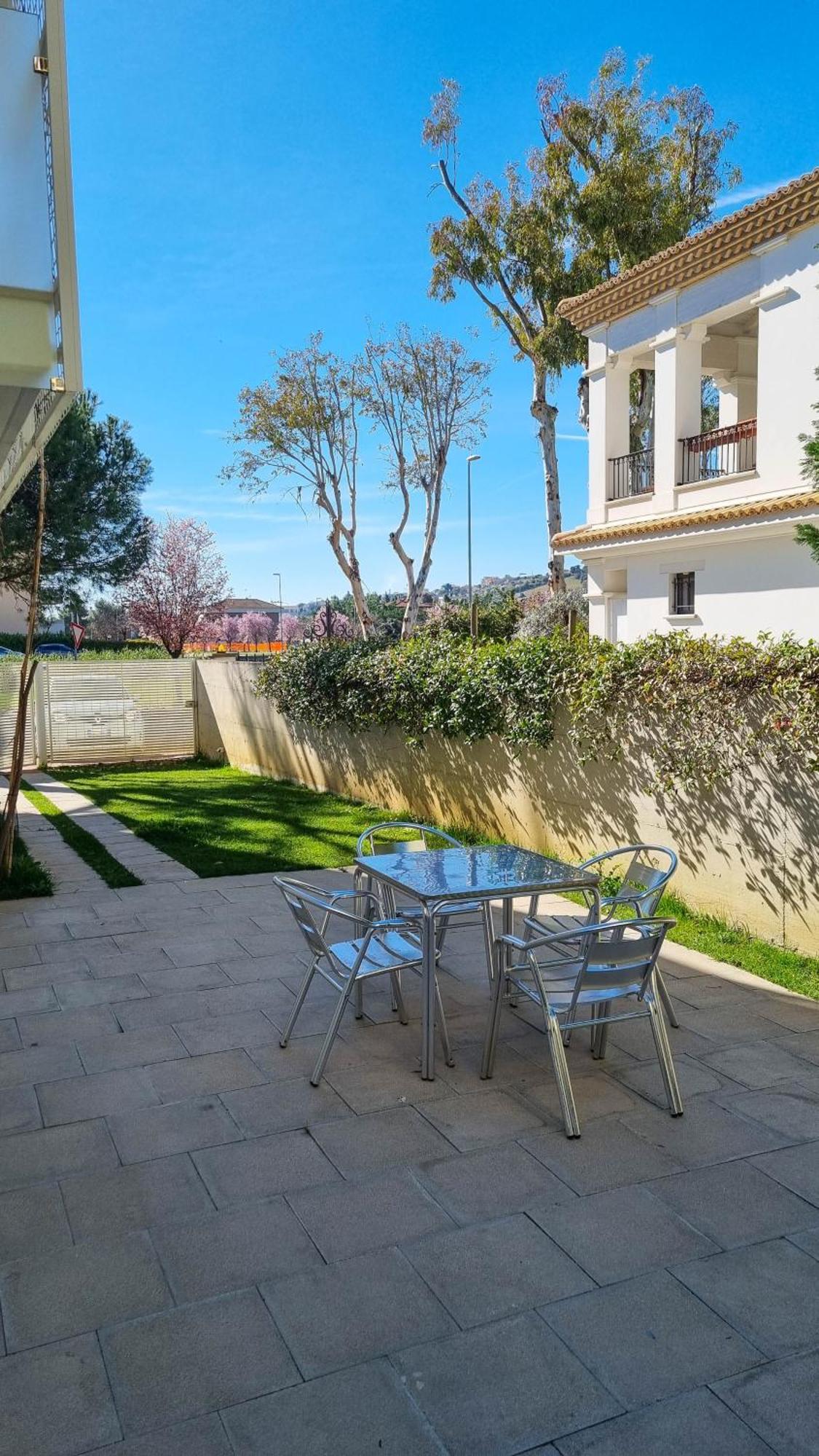 Otium Casa Vacanze-Servizio Spiaggia Incluso A 250 Mt Giulianova Esterno foto