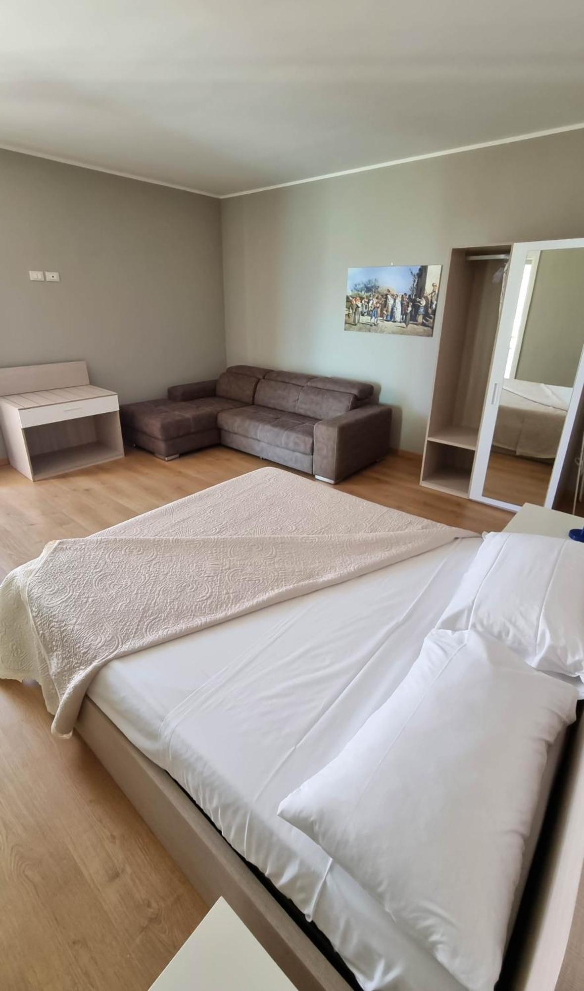 Otium Casa Vacanze-Servizio Spiaggia Incluso A 250 Mt Giulianova Esterno foto